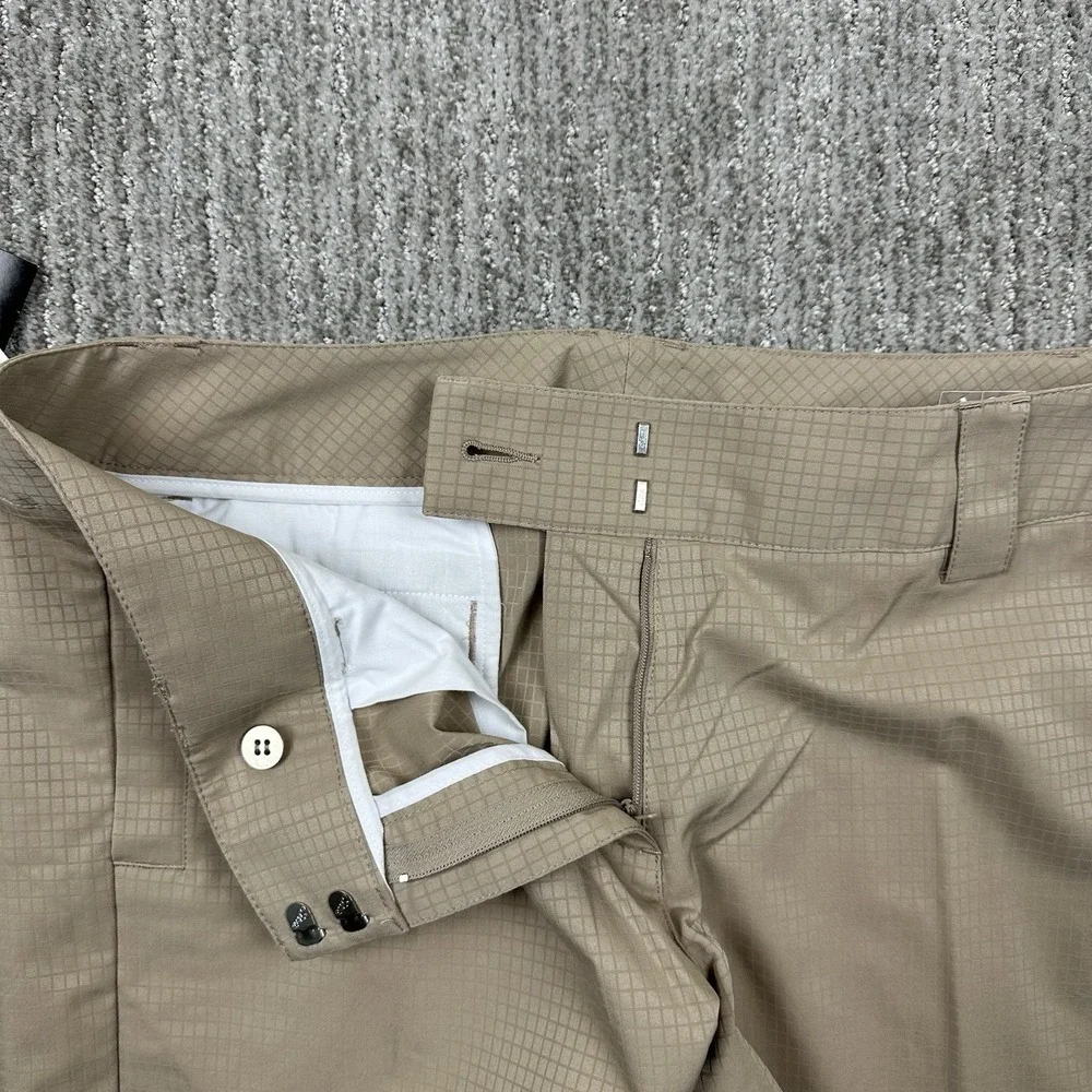 Adidas Womens Sz 12 ClimaLite Golf Breathable Lightweight Capri Pants Beige NWT‎